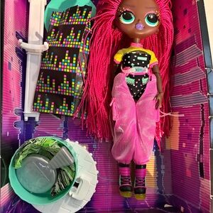 LOL OMG Doll Virtuelle